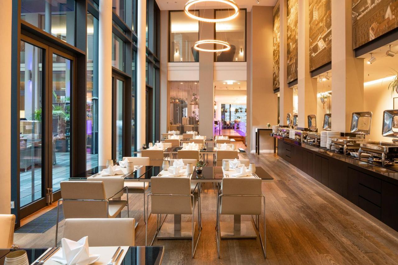 Innside By Melia Dresden Bagian luar foto