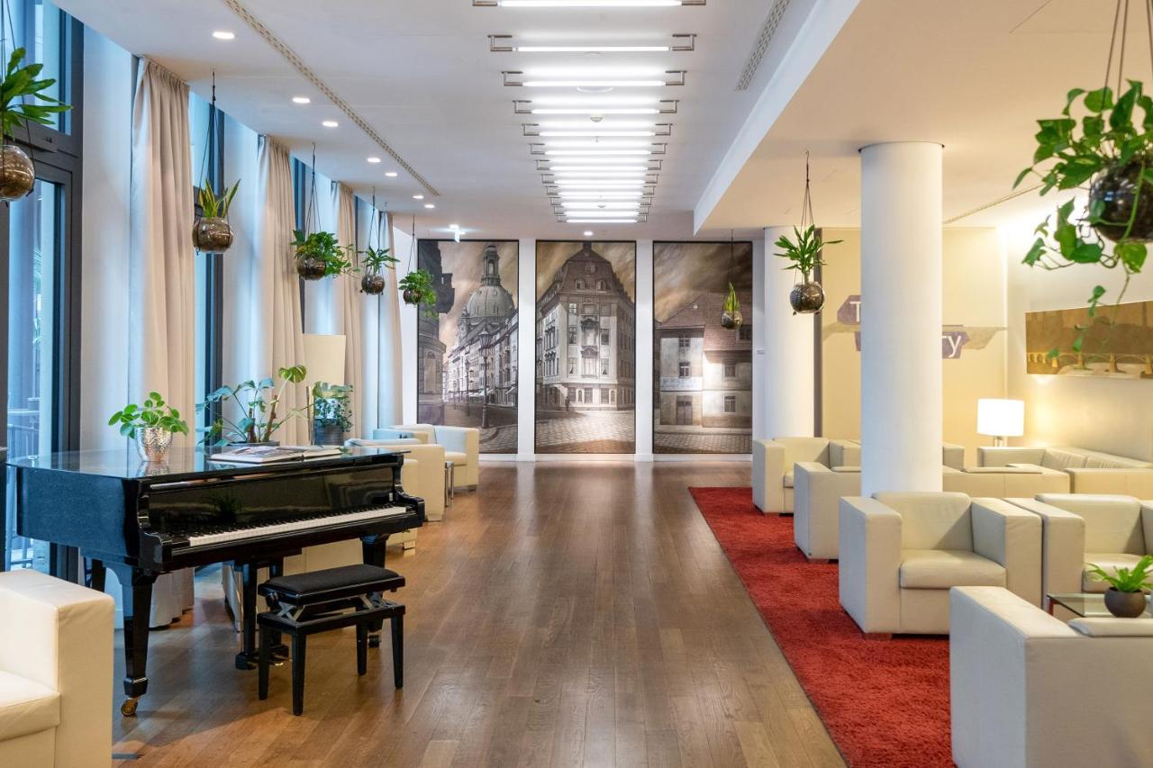 Innside By Melia Dresden Bagian luar foto