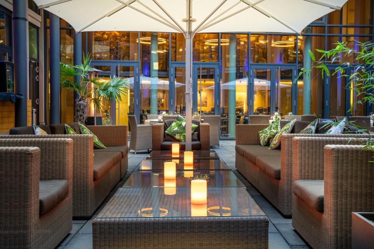 Innside By Melia Dresden Bagian luar foto