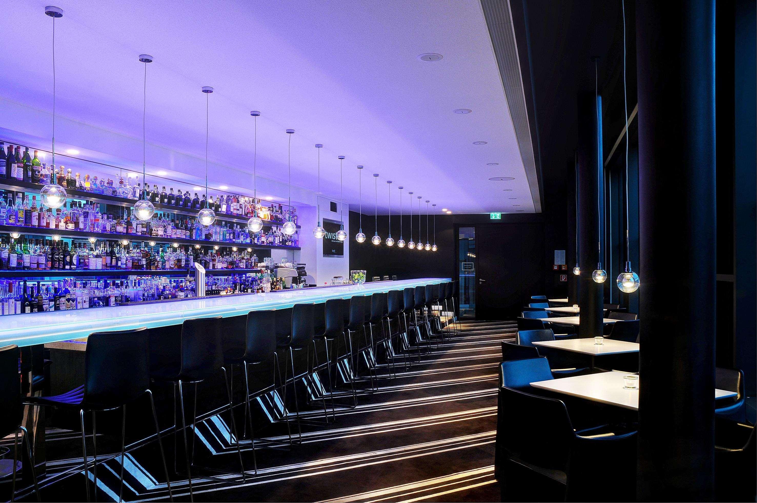 Innside By Melia Dresden Bagian luar foto