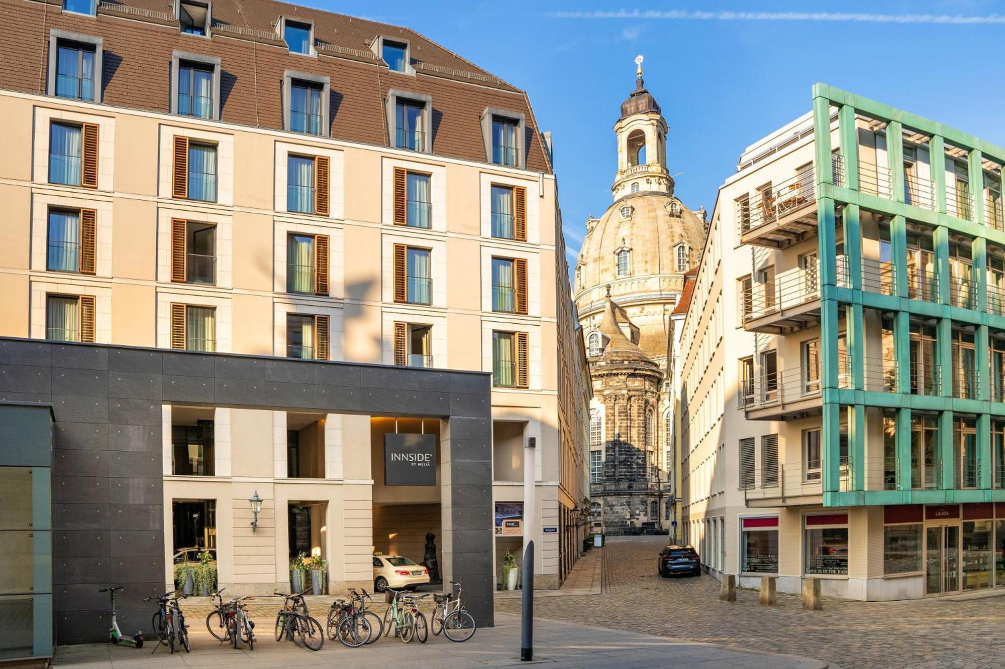 Innside By Melia Dresden Bagian luar foto